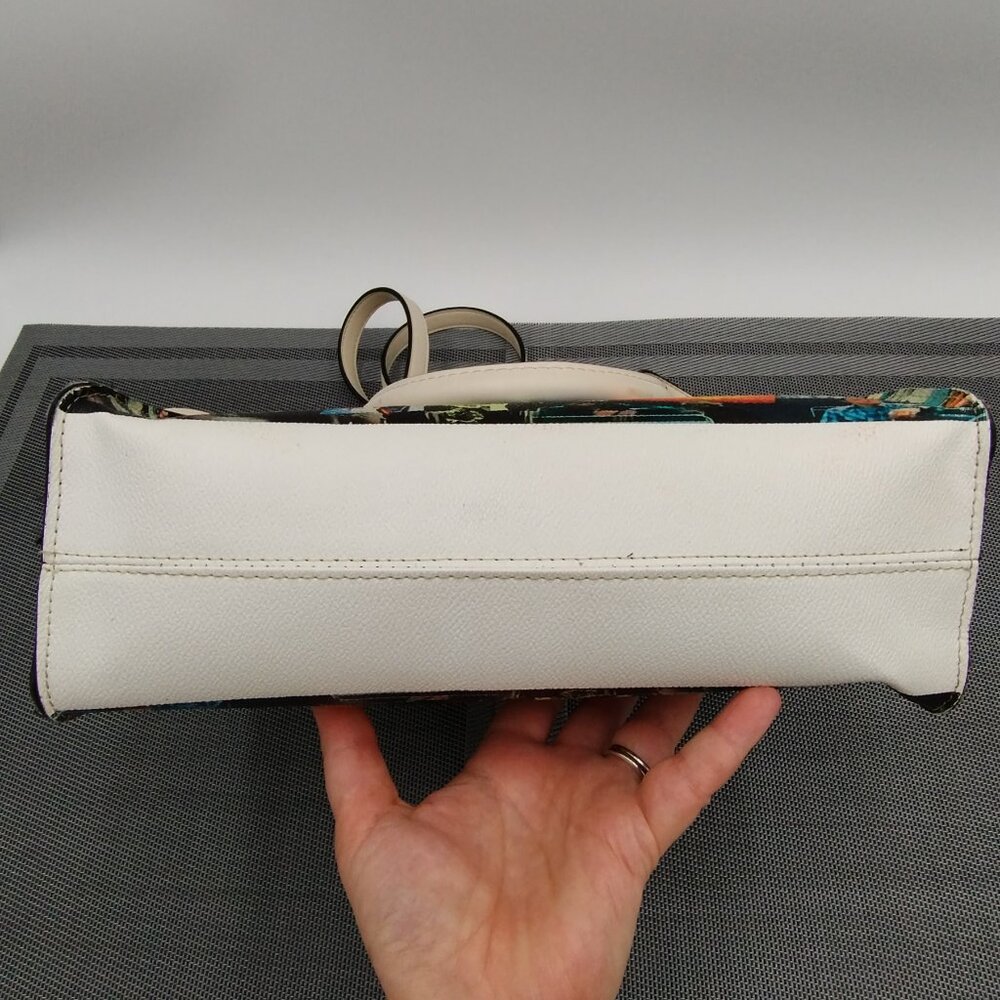 Rare! Foo Fighters All Over Purse - Picture 6 of 16